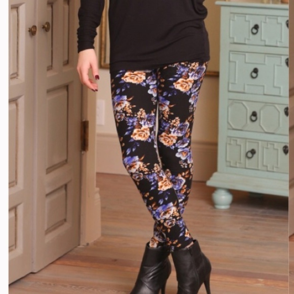 Plus size, super soft, black and floral leggings